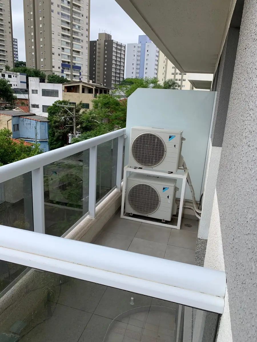 Condensadora de ar-condicionado instalada pela MG Climatização
